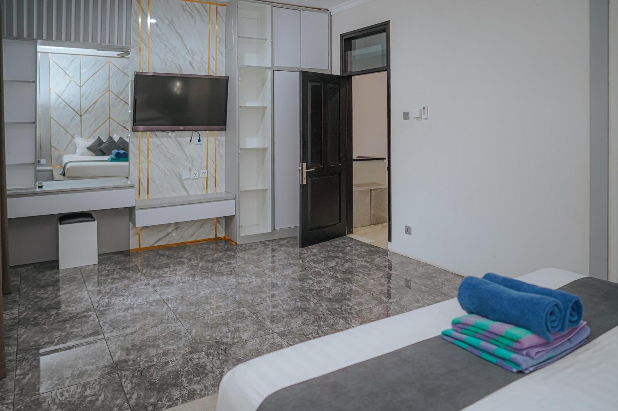 4 Bedroom Villa Kuta Regency B10 المظهر الخارجي الصورة